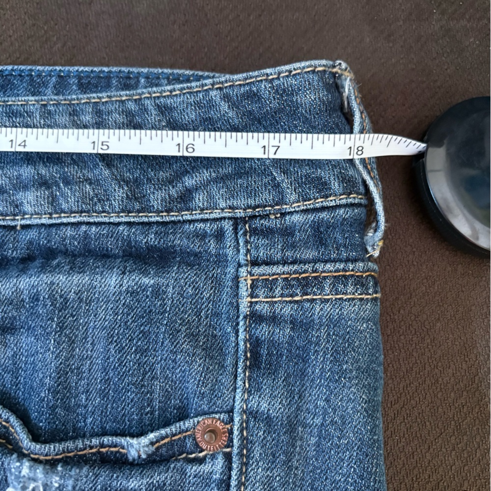 American Eagle Outfitters Blue Jean Shorts - Picture 8 of 8